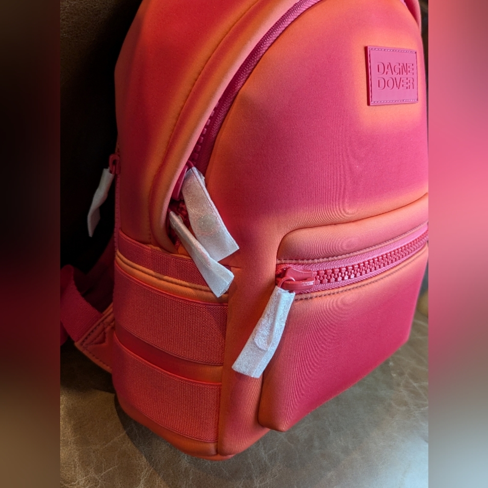 NWT Dagne Dover Small Dakota Neoprene Backpack - Heatwave - Picture 3 of 9